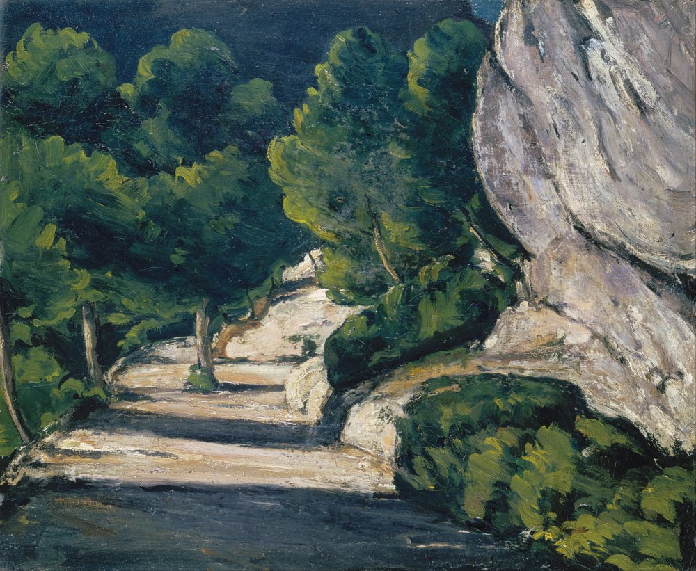 Paesaggio. Strada con Alberi nelle Montagne Rocciose