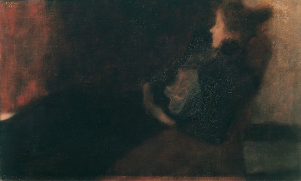 Signora al Caminetto